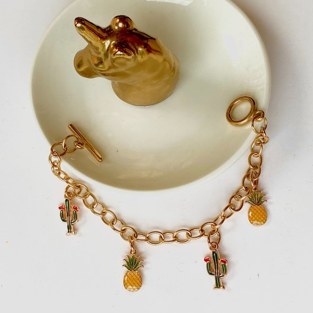Pineapple and cactus shape women's bracelet